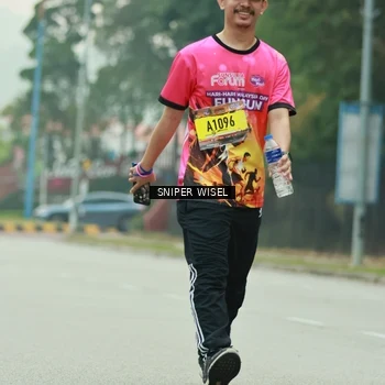 Runner Photo 7045860