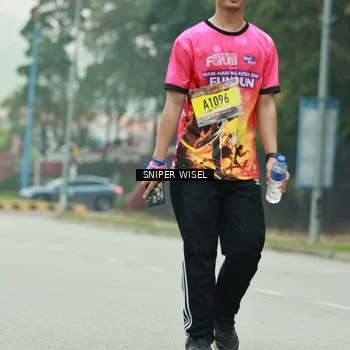 Runner Photo 7045871