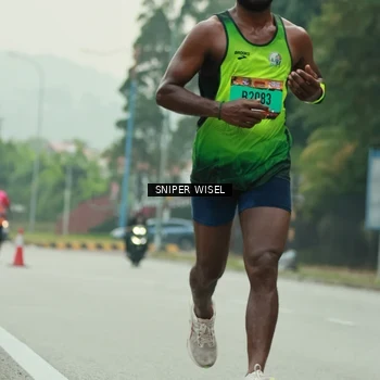 Runner Photo 7045886