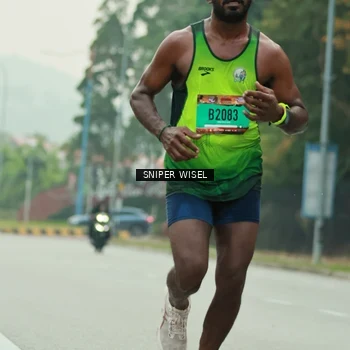 Runner Photo 7045890