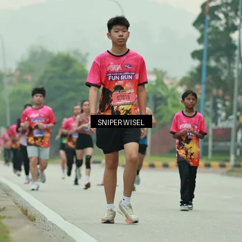 Runner Photo 7045910