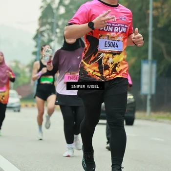 Runner Photo 7045927