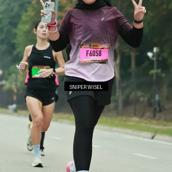 Runner Photo 7045933