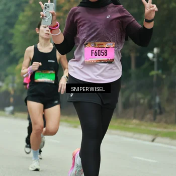 Runner Photo 7045937