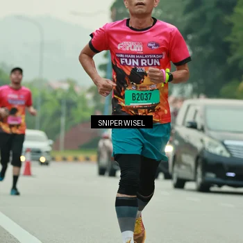 Runner Photo 7045951