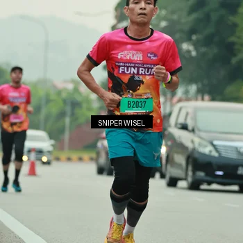 Runner Photo 7045952
