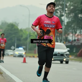 Runner Photo 7045965