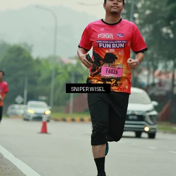 Runner Photo 7045973
