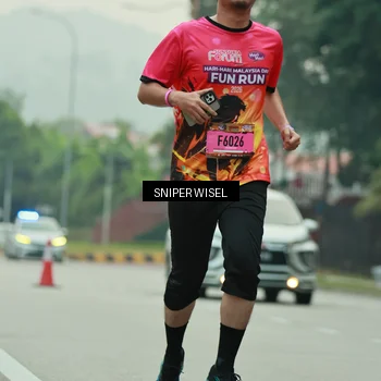 Runner Photo 7045979
