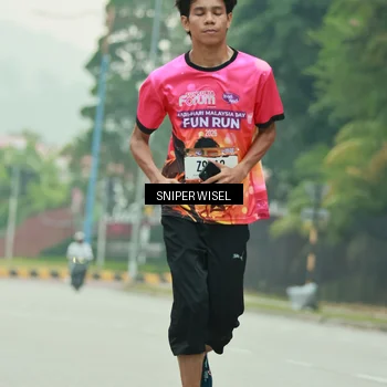 Runner Photo 7045991
