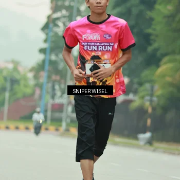 Runner Photo 7045992