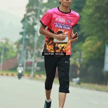 Runner Photo 7046003