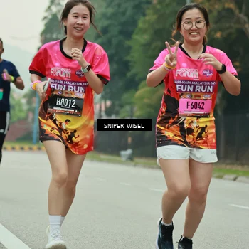 Runner Photo 7046004