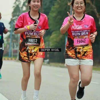 Runner Photo 7046007