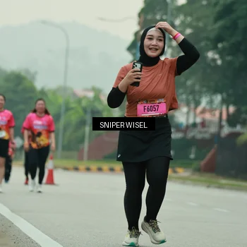 Runner Photo 7046020