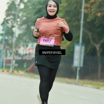 Runner Photo 7046028