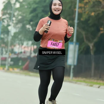 Runner Photo 7046035