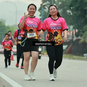 Runner Photo 7046057
