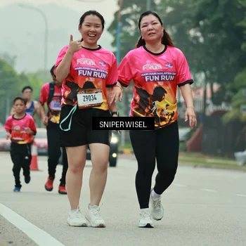 Runner Photo 7046058