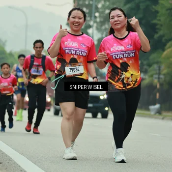 Runner Photo 7046072