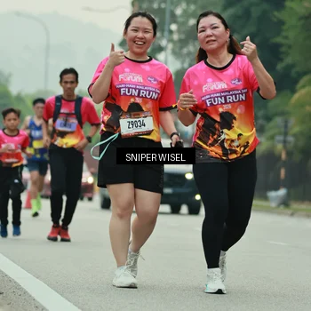 Runner Photo 7046073