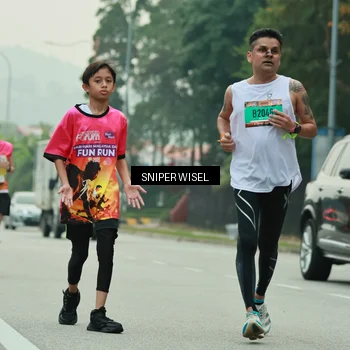 Runner Photo 7046106