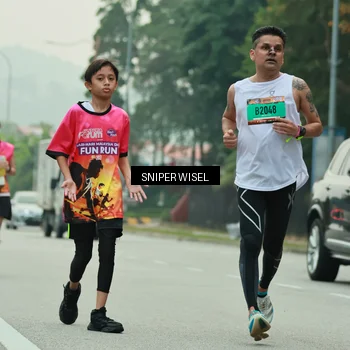 Runner Photo 7046109