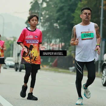 Runner Photo 7046115