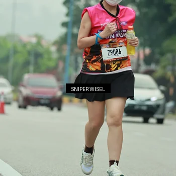 Runner Photo 7046125