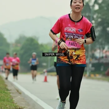 Runner Photo 7046147