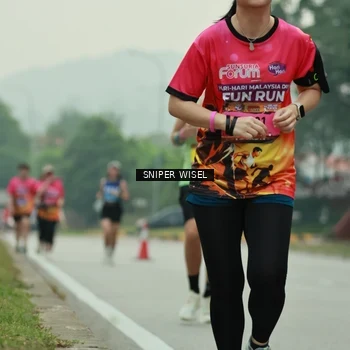 Runner Photo 7046157