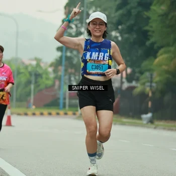 Runner Photo 7046167