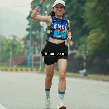 Runner Photo 7046168