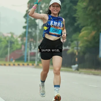 Runner Photo 7046172