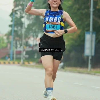 Runner Photo 7046179