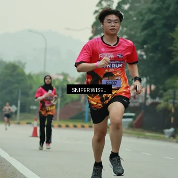 Runner Photo 7046207