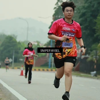 Runner Photo 7046210