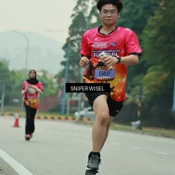 Runner Photo 7046217