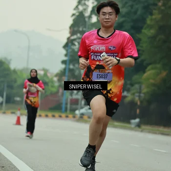 Runner Photo 7046222