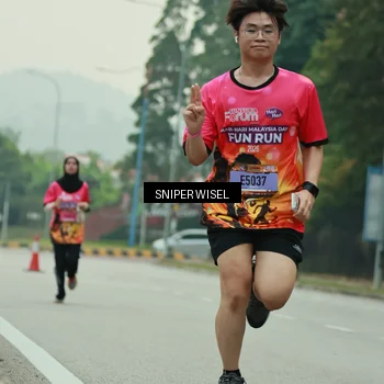 Runner Photo 7046227