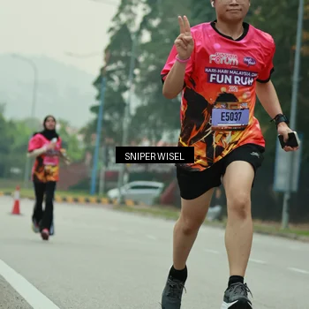 Runner Photo 7046229
