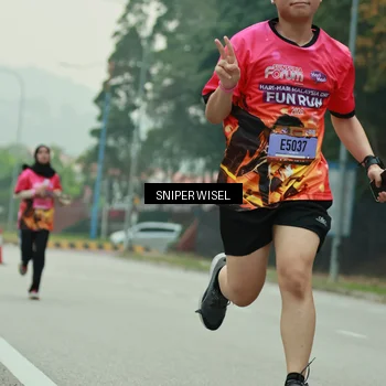 Runner Photo 7046235