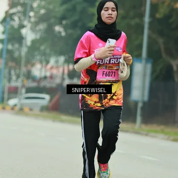Runner Photo 7046245