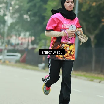 Runner Photo 7046249