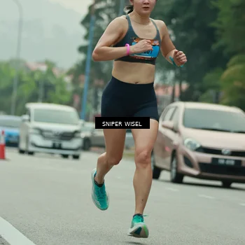 Runner Photo 7046281