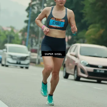 Runner Photo 7046283