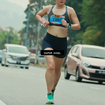 Runner Photo 7046288