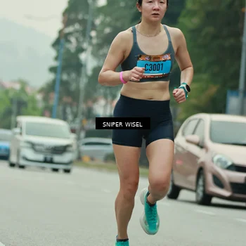 Runner Photo 7046290