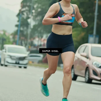 Runner Photo 7046295