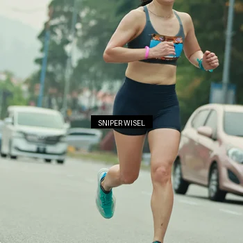 Runner Photo 7046296